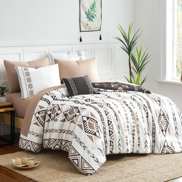 Comforter Set - 7 Pieces Boho Bed in a Bag, Western Bedding Set for All Seasons