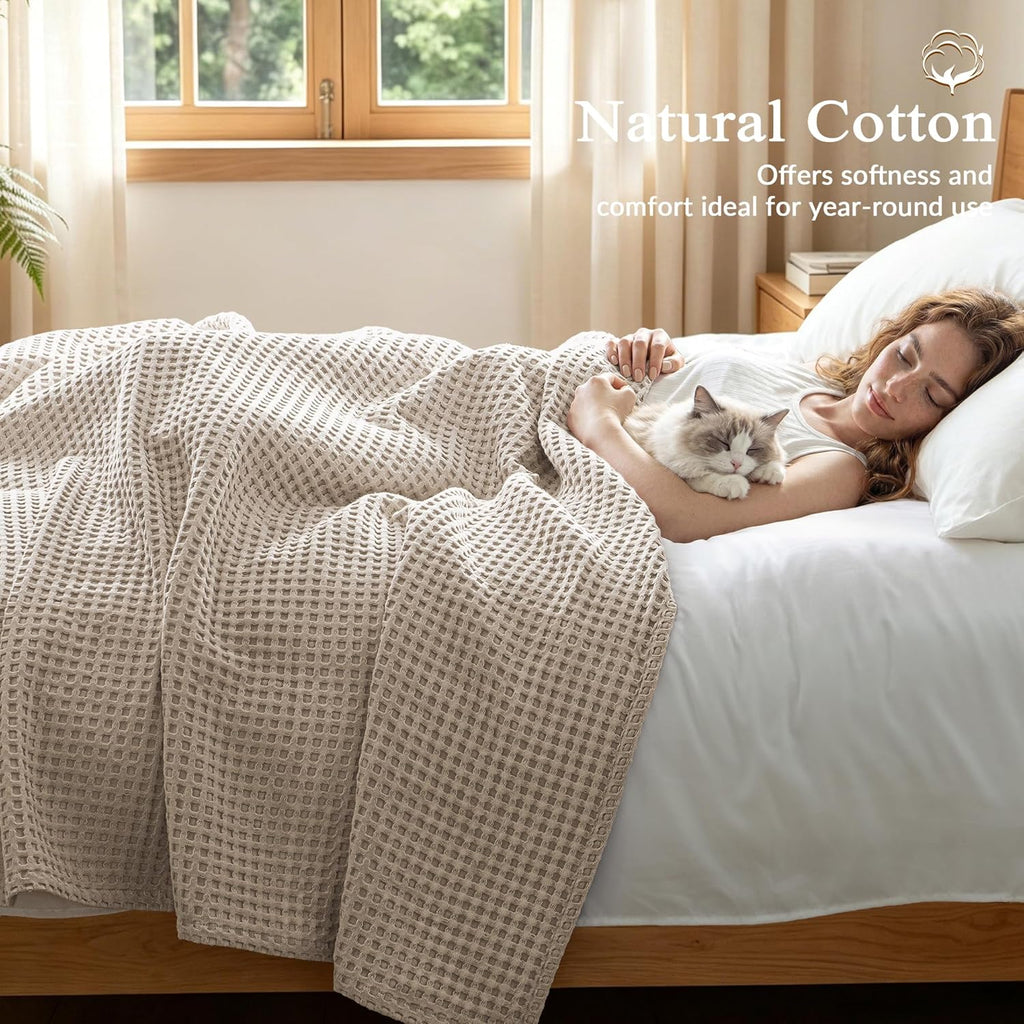 Pre-Washed 100% Cotton Waffle Throw Blanket, 330GSM Lightweight Breathable Summer Blankets, Soft and Cozy, Room