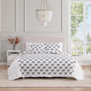 Maisy Bows Black White 2-Piece All-Season Embellished Ruffle Microfiber Reversible Quilt Set - Twin