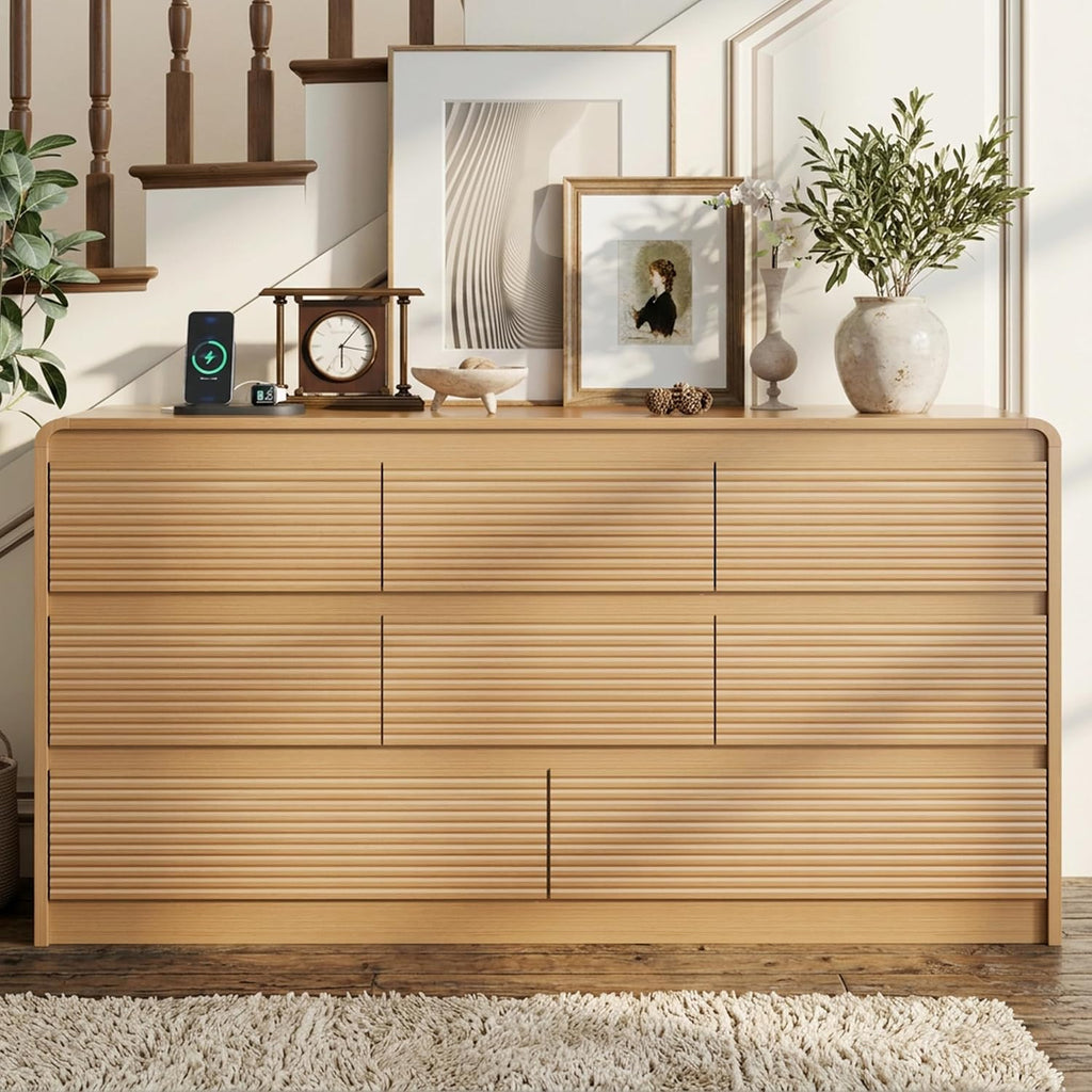 8 Drawer Dresser , 55.12" Chest of Drawers with Charging Station, Long Wood Dresser with Fluted Design & Curved