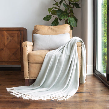 Beddings Elevate Your Comfort with Herringbone Throw Blanket - Luxurious Woven Ultra Soft Acrylic - Sized 50" W x 60"