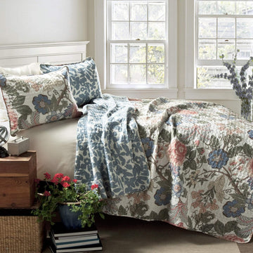 Reversible Cotton Quilt Set, 3 Piece Set, /, Green & Blue - Cotton Bedding Set - Blue Floral Quilt