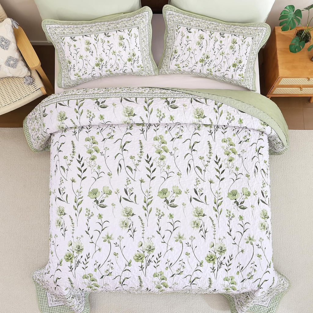 Floral Quilt Set, Sage Green Bedspread Set with 2 Pillowcases, Microfiber Lightweight Flowers Botanical Coverlet