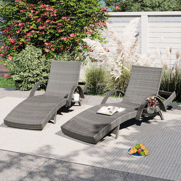 Chaise Lounge Outdoor Set of 2, Rattan Pool Loungers Chairs Set of 2 with Armrests & Pull-Out Side Table, Patio