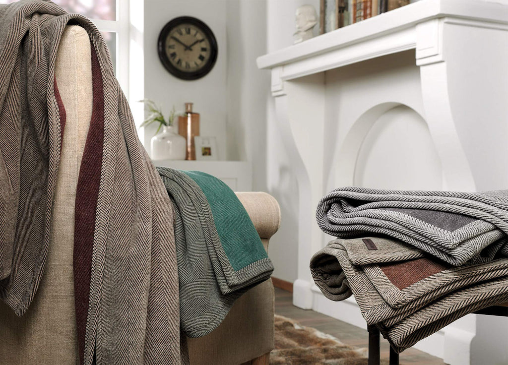 Reversible Classic Herringbone Tight Jacquard Woven Warm Velour Blanket Throw Aberdeen - Forest Green