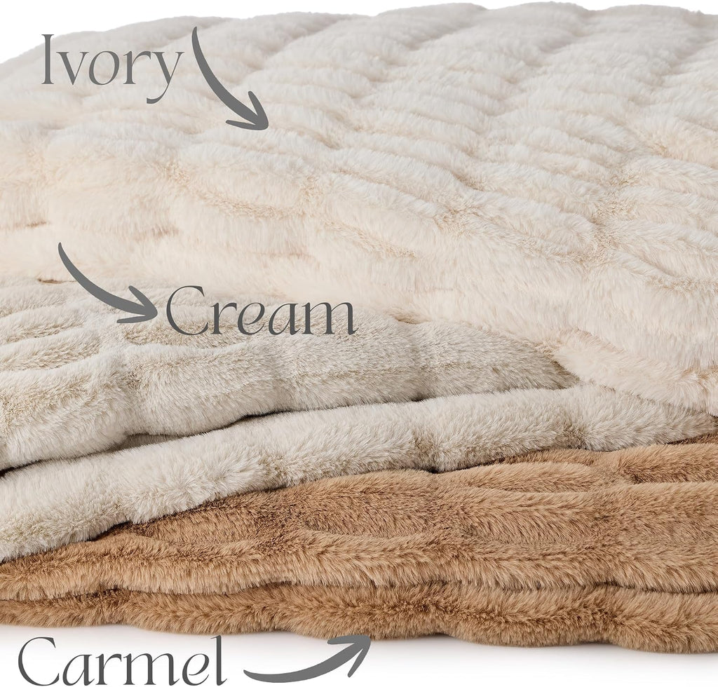 Luxury Faux Rabbit Fur Throw Blanket, Ultra Soft Double Sided Fluffy Plush Throw for Couch, Bed, Chair, Thick Warm