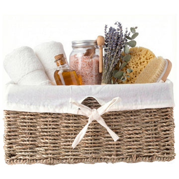 Vintiquewise Wicker Basket with White Lining, Seagrass Small Empty Gift Basket, Cute Wicker Basket for Gifts, Shelf