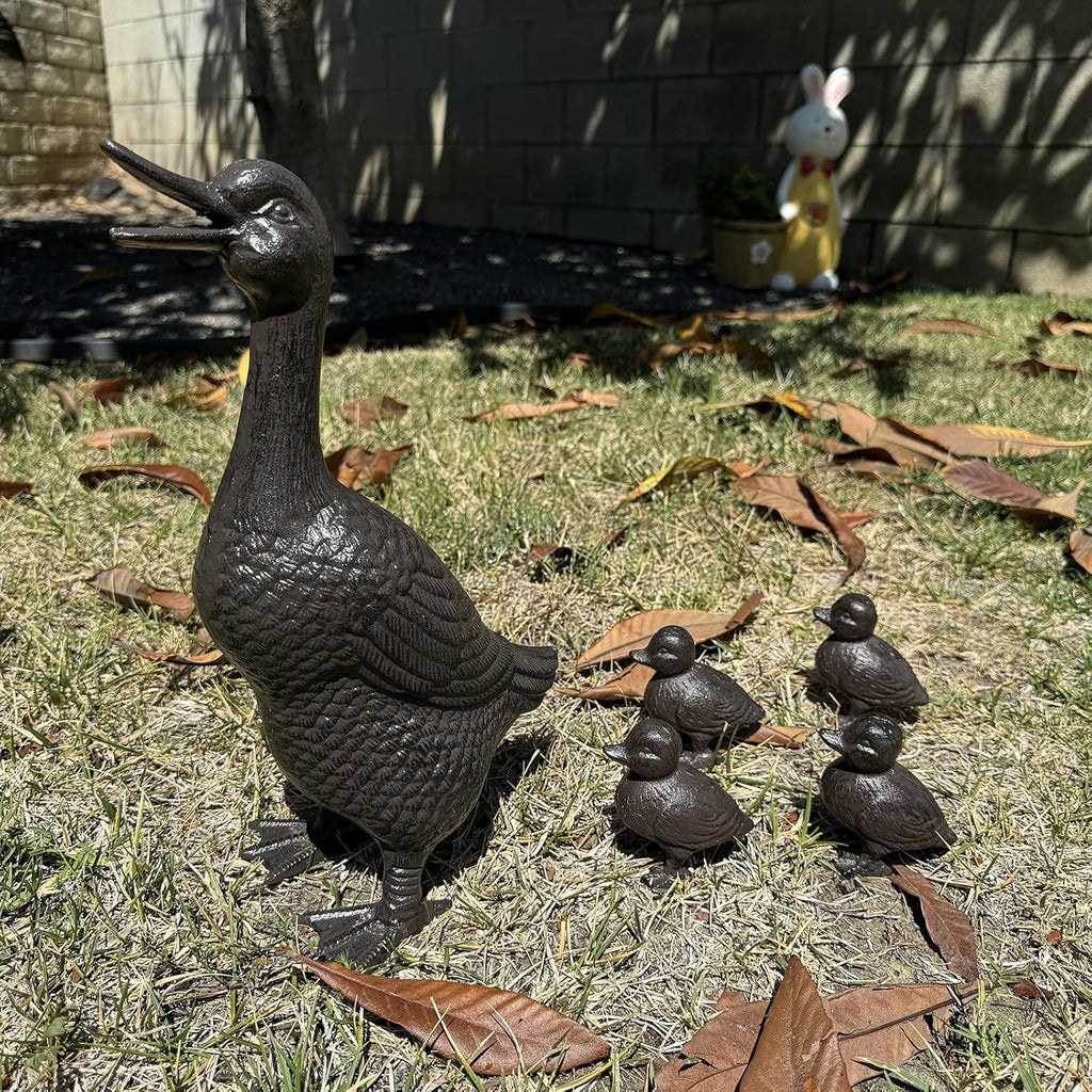 Vintage Cast Iron Duck Family Garden Statue, Rust Brown Mother Duck (15.7" Tall) with 4 Ducklings (3.6" Tall)