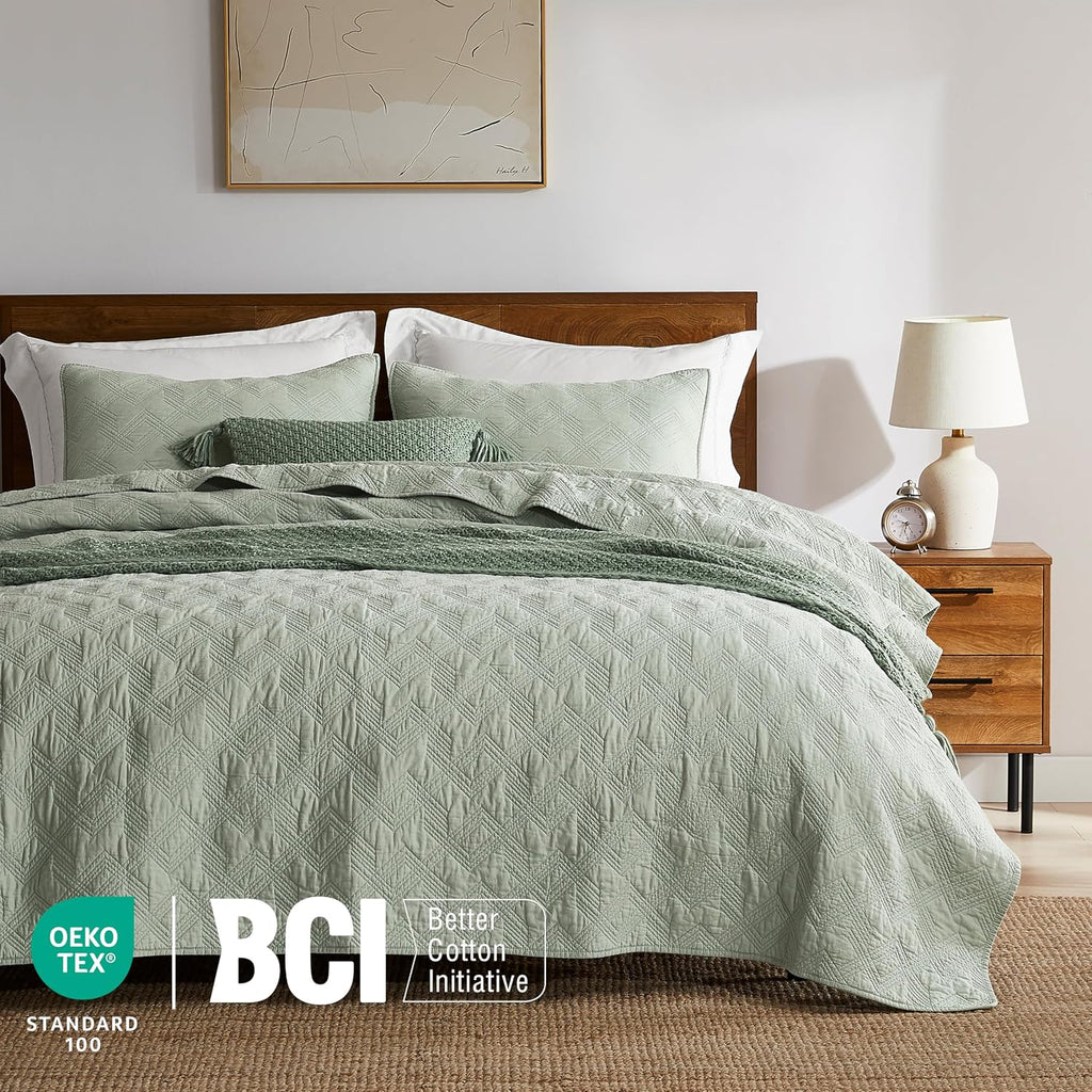 100% Cotton Quilt Set - Sage Green Pre-Washed Soft Lightweight Modern Bedspread, Farmhouse Country Rustic