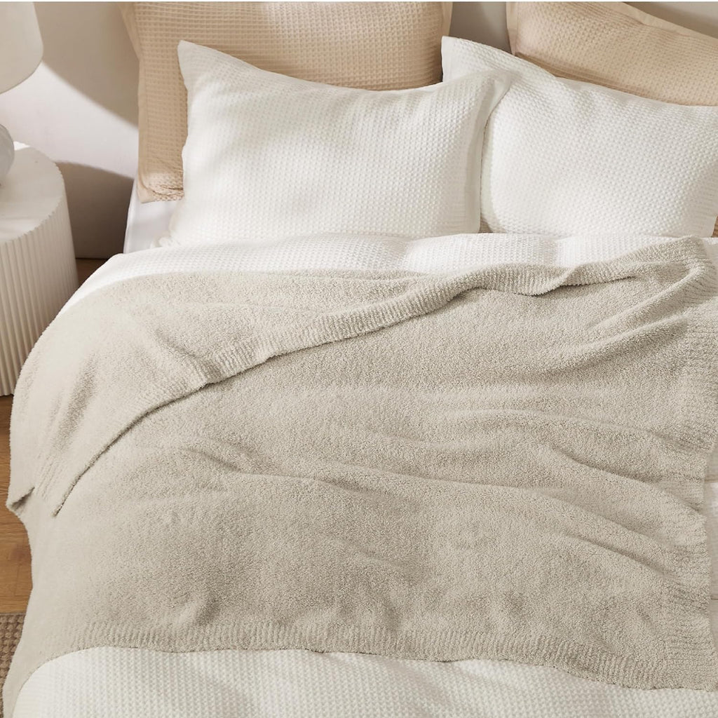 Beige Knit Throw Blanket, Cozy, Fuzzy Knitted Blankets Dupes, Breathable Warm Fluffy Lightweight Throws for Chair