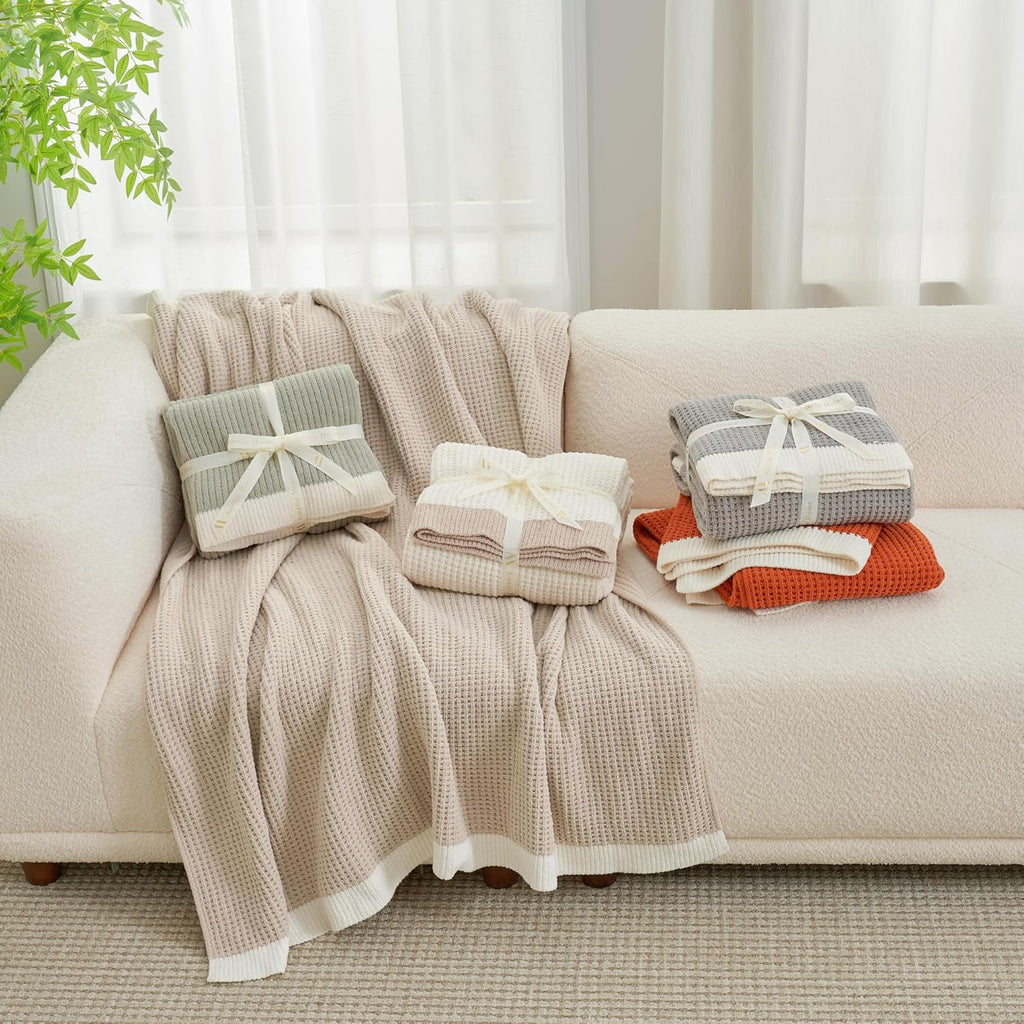 Chenille Throw Blanket, Soft Cozy Waffle Throw, Warm Yet Lightweight, Breathable All-Season Throws for Women Men