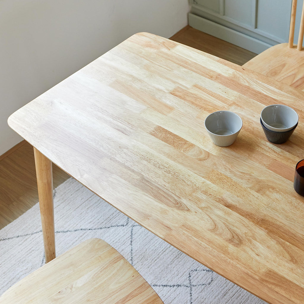 Aslan 47" Malaysian Oak Rectangular Wooden Dining Table/Solid Wood Kitchen Desk (Natural Oak)