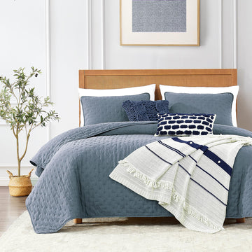 Dusty Blue Quilt Bedding Set, California Lightweight Soft Bedspread, Farmhouse Rustic