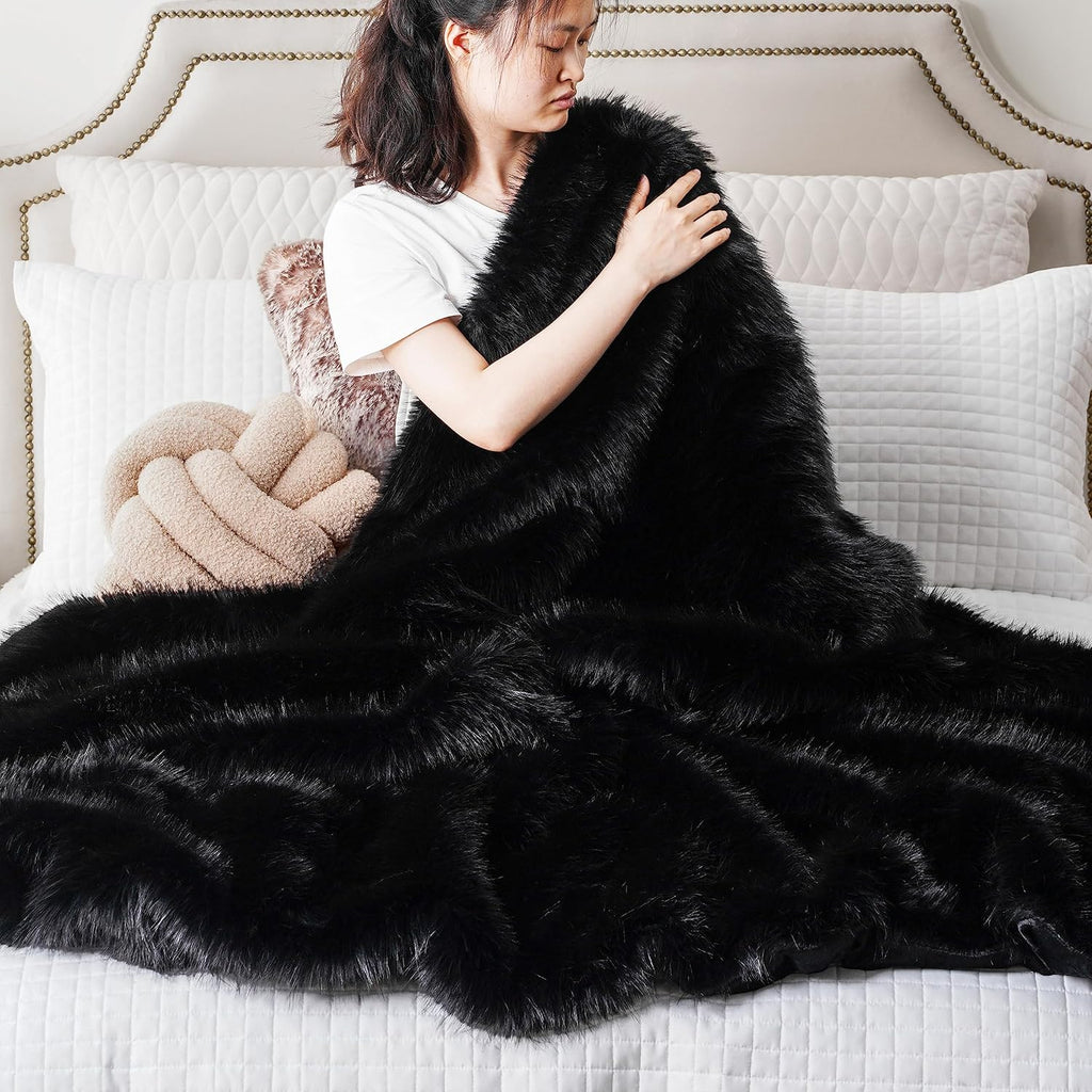 Luxury Fluffy Black Faux Fur Throw Blanket, Black Blanket for Couch, Sofa, Chair, Bed, Plush Fuzzy Cozy Fur Throws