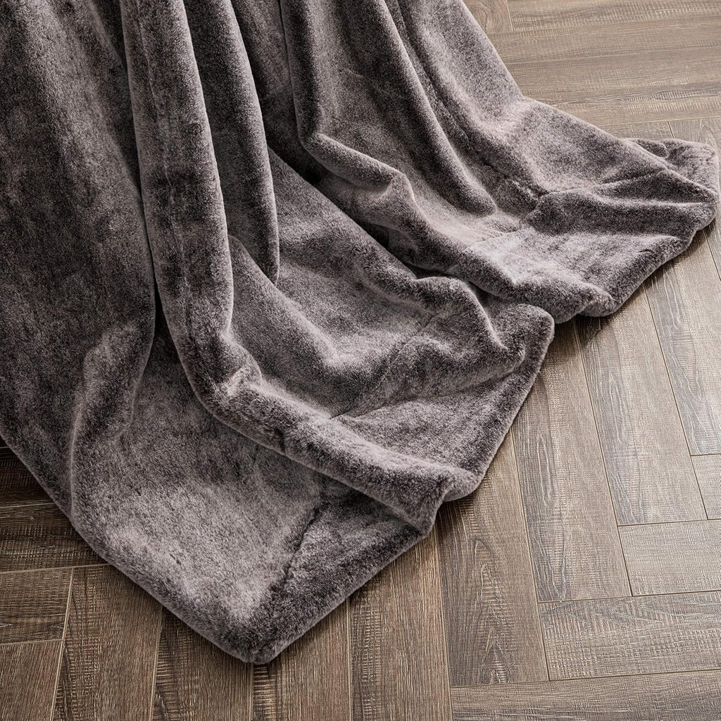 Double Sided Faux Fur Throw Blanket Silky Soft Oversized Afghan Machine Washable, Grey Striped Mink Chinchilla Shadow